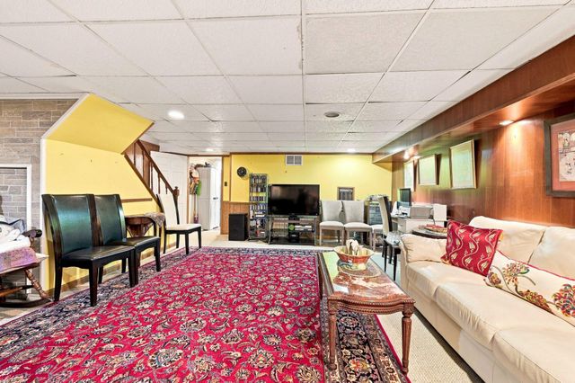 243 LAWNDALE AVE, King Of Prussia, PA 19406