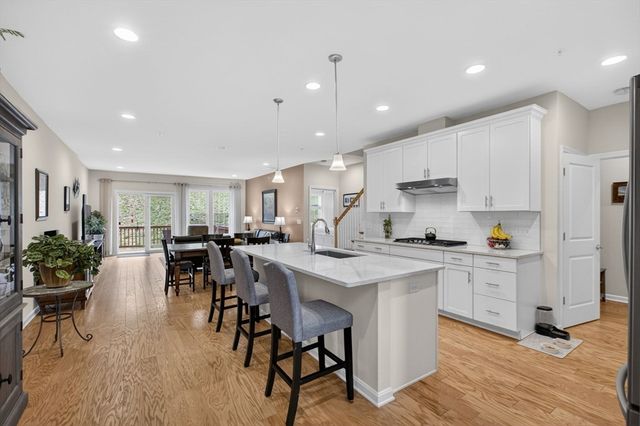 87 Shannon Way 86, Upton, MA 01568