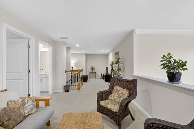 87 Shannon Way 86, Upton, MA 01568