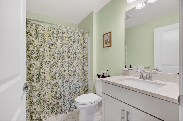87 Shannon Way 86, Upton, MA 01568
