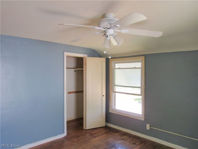 25250 Treadwell Avenue, Euclid, OH 44117