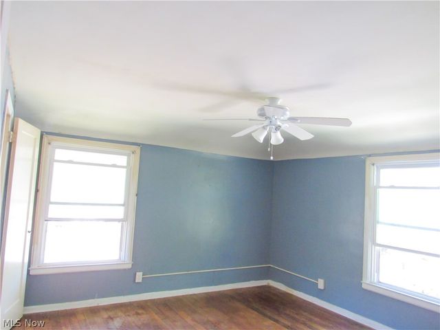 25250 Treadwell Avenue, Euclid, OH 44117