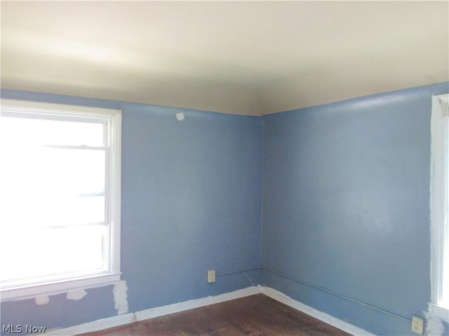 25250 Treadwell Avenue, Euclid, OH 44117