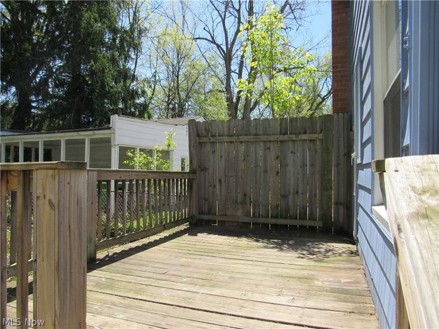 25250 Treadwell Avenue, Euclid, OH 44117