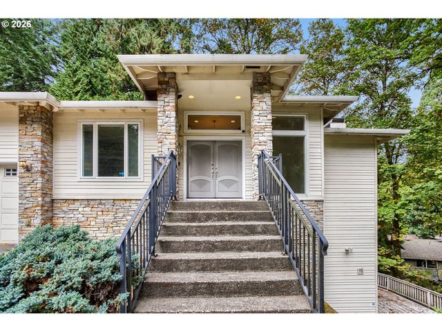 4403 W BURNSIDE Rd, Portland, OR 97210