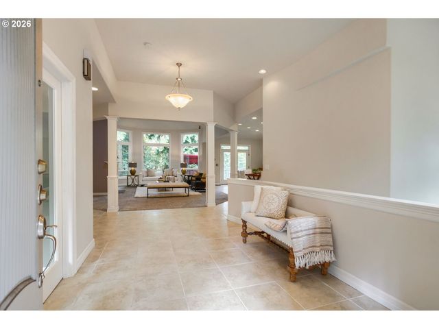 4403 W BURNSIDE Rd, Portland, OR 97210