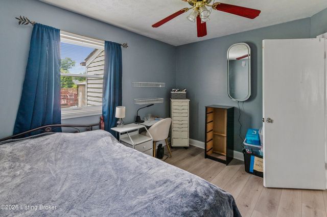 2502 Bagby Way, Louisville, KY 40216