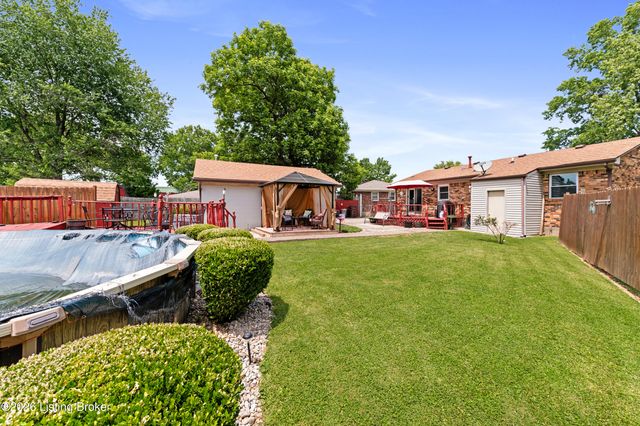 2502 Bagby Way, Louisville, KY 40216