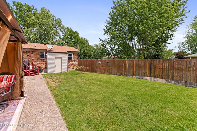 2502 Bagby Way, Louisville, KY 40216