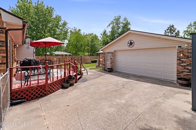 2502 Bagby Way, Louisville, KY 40216
