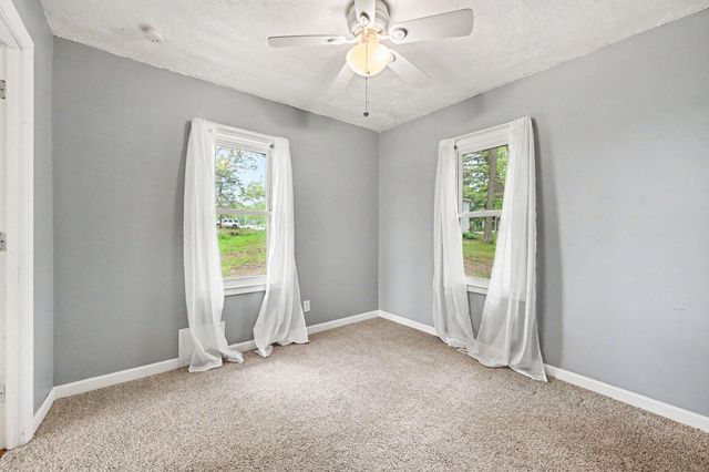 6550 E T U Avenue, Brady Twp, MI 49097
