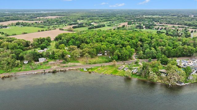 6550 E T U Avenue, Brady Twp, MI 49097