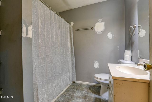 2012 Holly Street, Kingsport, TN 37660