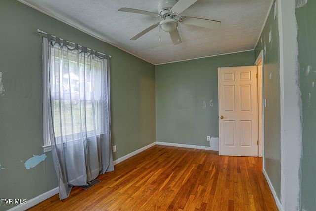 2012 Holly Street, Kingsport, TN 37660