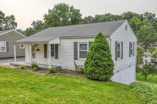 2012 Holly Street, Kingsport, TN 37660