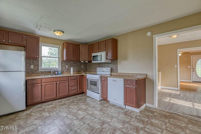 2012 Holly Street, Kingsport, TN 37660