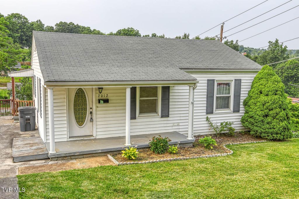 2012 Holly Street, Kingsport, TN 37660