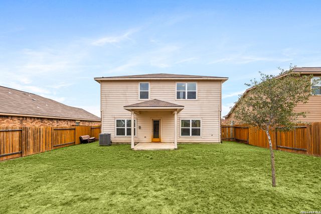 11815 Wolf Cyn, San Antonio, TX 78252