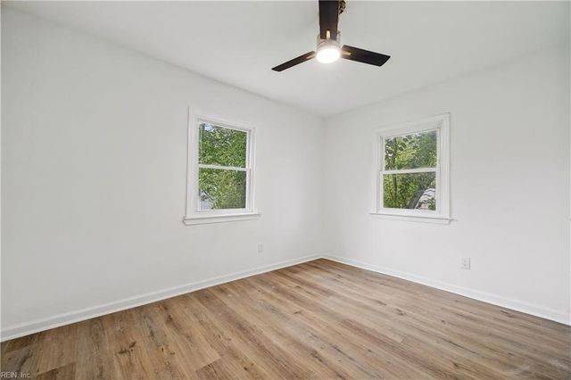 123 Ash AVE, Newport News, VA 23607