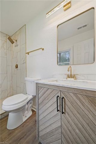 123 Ash AVE, Newport News, VA 23607