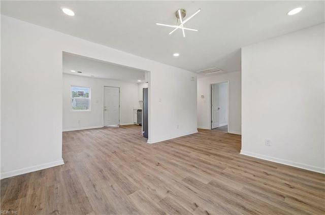 123 Ash AVE, Newport News, VA 23607