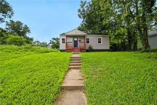 123 Ash AVE, Newport News, VA 23607