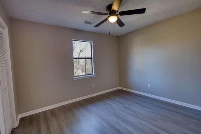 85 Valley Drive, Stockbridge, GA 30281