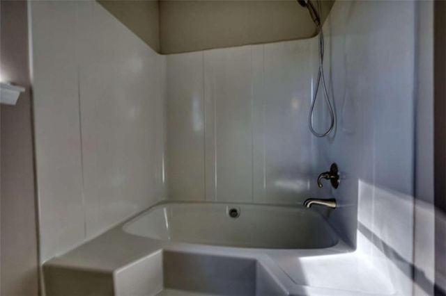 85 Valley Drive, Stockbridge, GA 30281