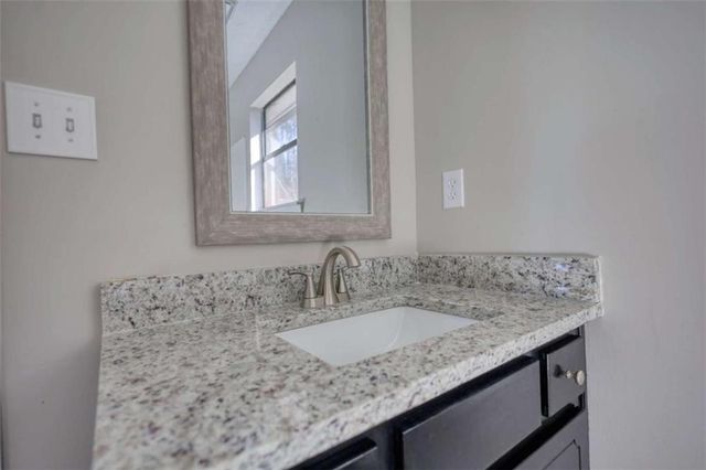 85 Valley Drive, Stockbridge, GA 30281