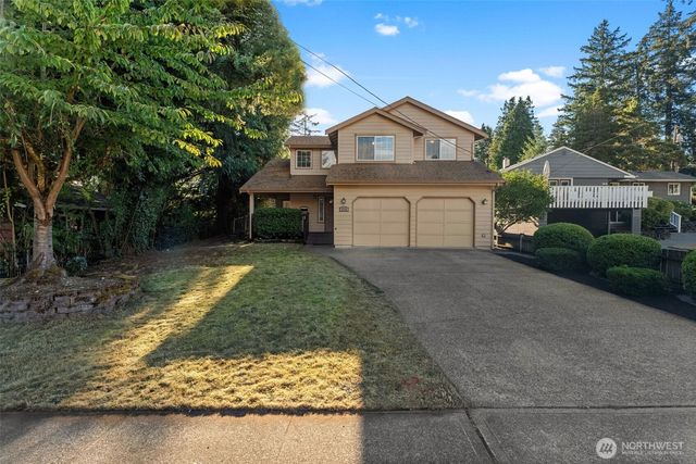 372 Farallone Avenue, Fircrest, WA 98466