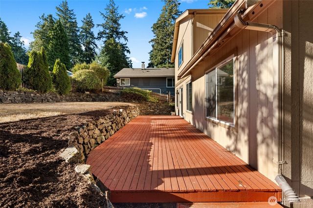 372 Farallone Avenue, Fircrest, WA 98466