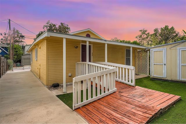 2308 Santa Rita ST, Austin, TX 78702