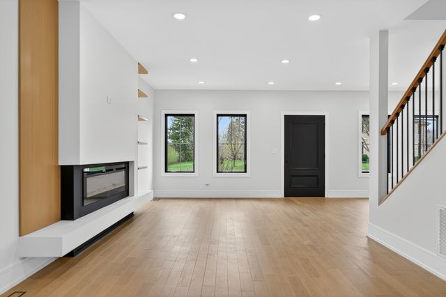 1634 63rd Street, Downers Grove, IL 60516