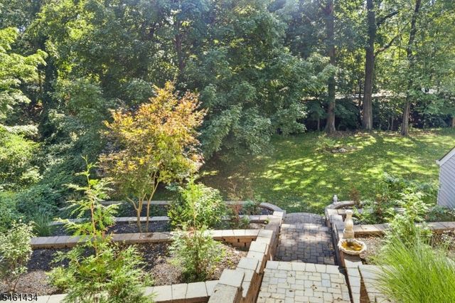 170 New Providence Rd, Mountainside Boro, NJ 07092