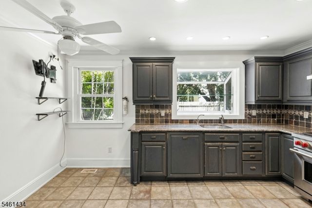 170 New Providence Rd, Mountainside Boro, NJ 07092