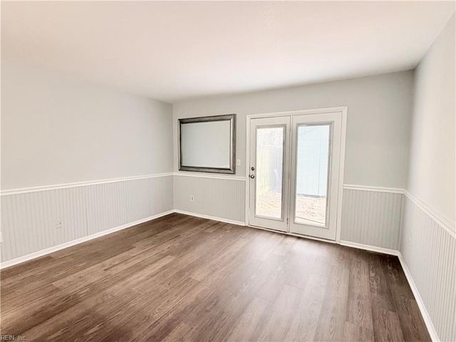 11 Penzance CIR, Chesapeake, VA 23320