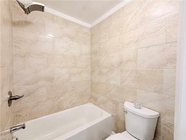 11 Penzance CIR, Chesapeake, VA 23320