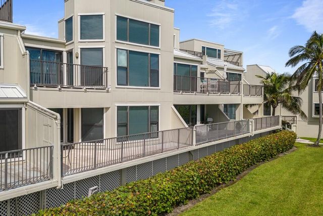 2051 NE Ocean Boulevard C13, Stuart, FL 34996