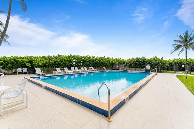 2051 NE Ocean Boulevard C13, Stuart, FL 34996