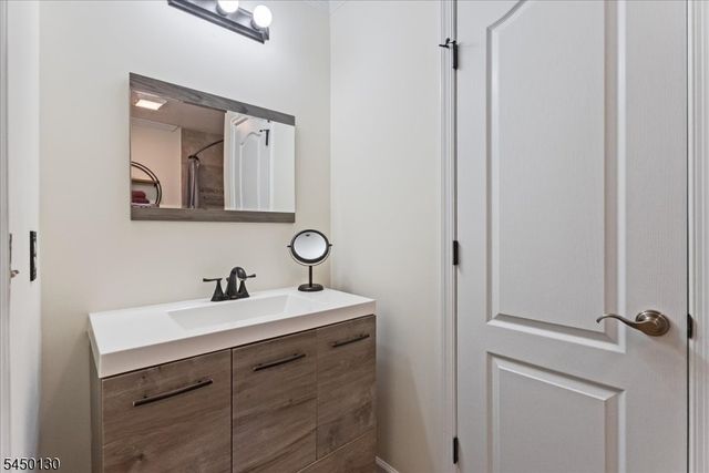 79 Mara Blvd, Sparta Twp., NJ 07871