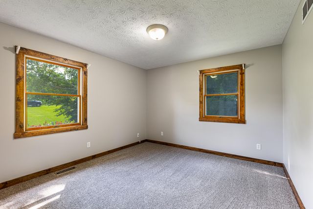 1417 North Bend Road, Hebron, KY 41048