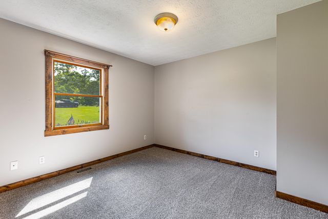 1417 North Bend Road, Hebron, KY 41048