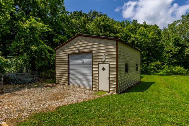1417 North Bend Road, Hebron, KY 41048