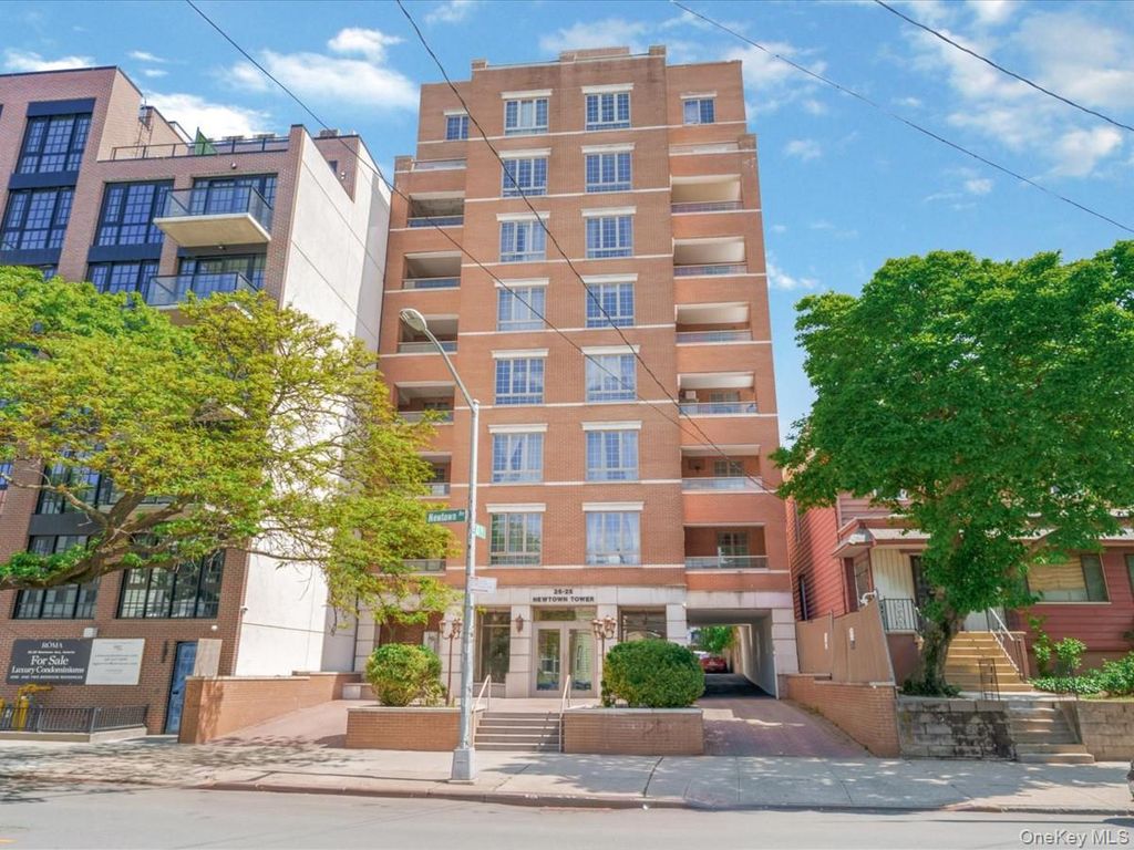 2525 Newtown Avenue 5D, Astoria, NY 11102