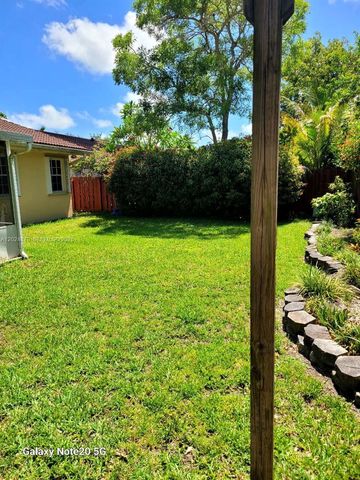 9114 SW 163rd Ter, Palmetto Bay, FL 33157
