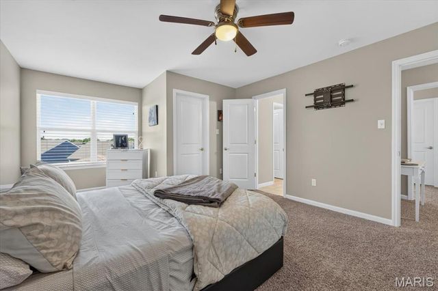 2385 Chemin Avenue, St Charles, MO 63301