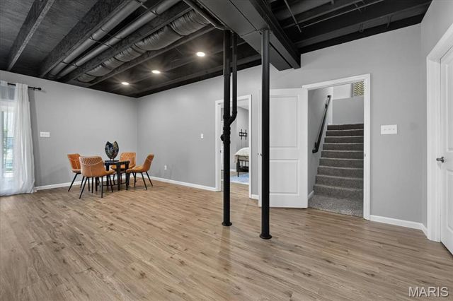 2385 Chemin Avenue, St Charles, MO 63301