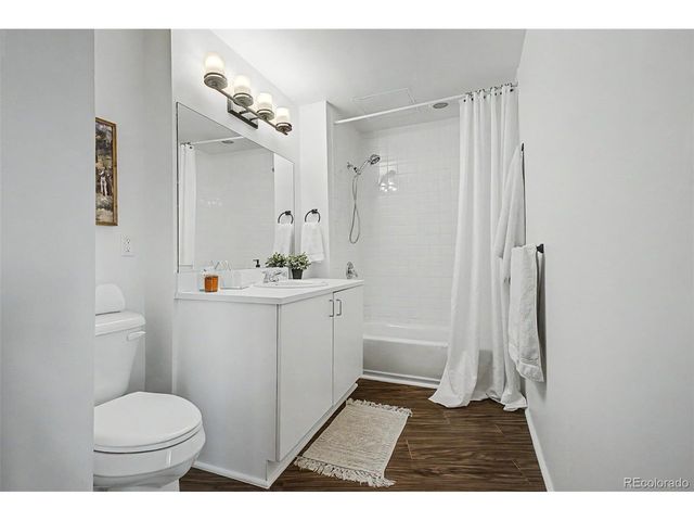 3100 Huron St 3M, Denver, CO 80202