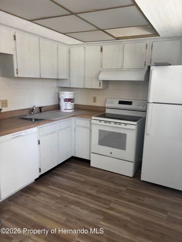 821 Deleon Court 303, Dunedin, FL 34698