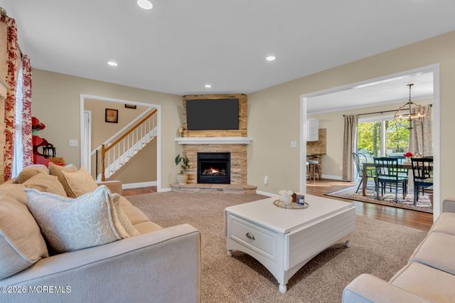65 Serpentine Drive, Bayville, NJ 08721